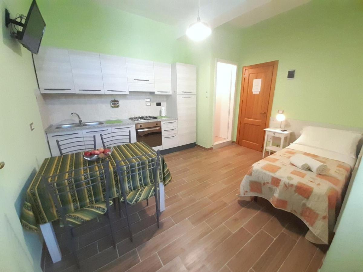 Torino Central-- Rooms And Apartments - Alba Buitenkant foto