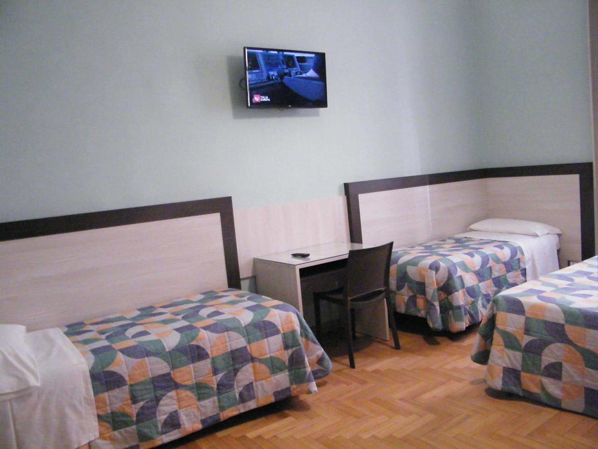 Torino Central-- Rooms And Apartments - Alba Buitenkant foto